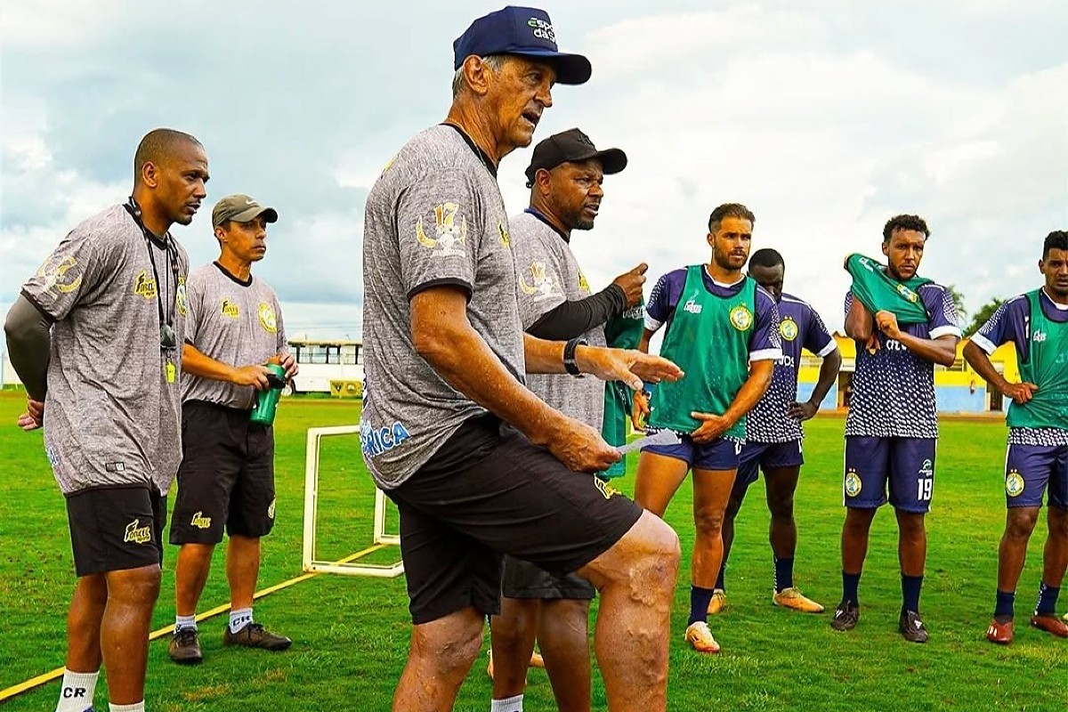 Leocir Dall’Astra deixa o Costa Rica após entrar no Z-2